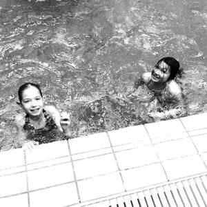 Meet your Posher, Therese